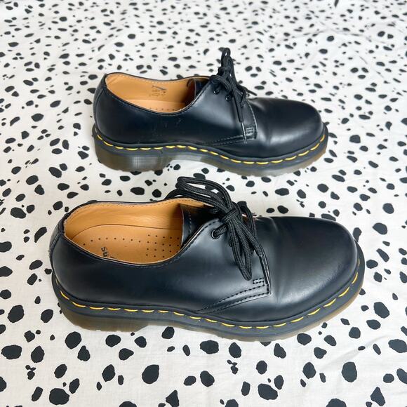 Dr Martens | 1461 Women’s Black Smooth Leather Lace Up Oxford Shoes 6 Like New - Picture 5 of 9